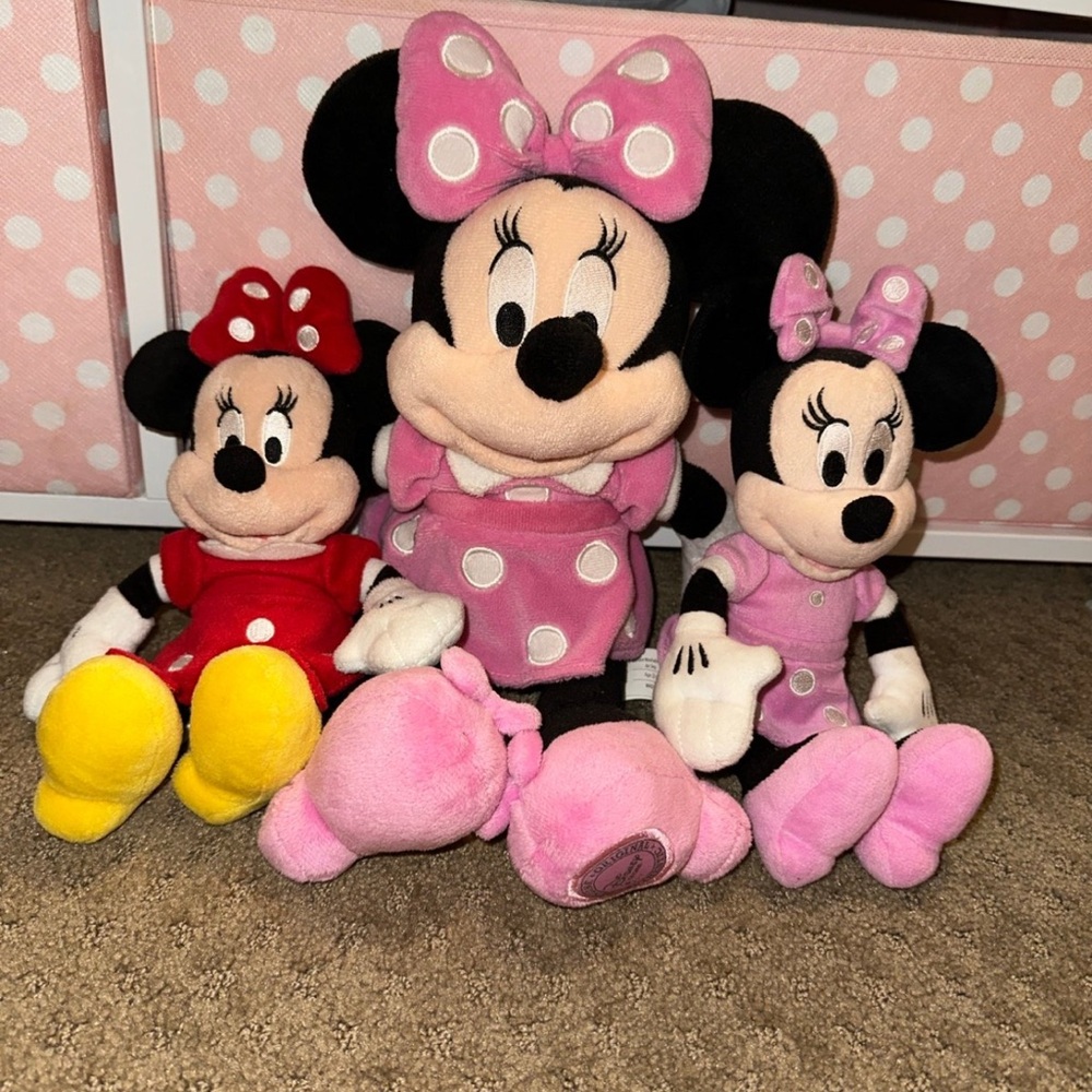 Minnie Mouse Plush Dolls/Toys